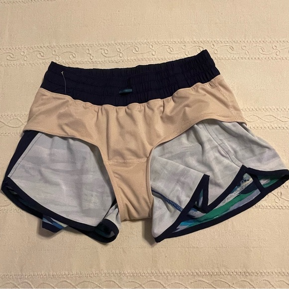 Lululemon Tracker Shorts Seven Wonders Multi Hero Blue Pattern Print Athletic 6 - Picture 5 of 9